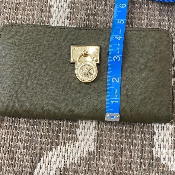 Michael Kors wallet - Picture 5 of 5
